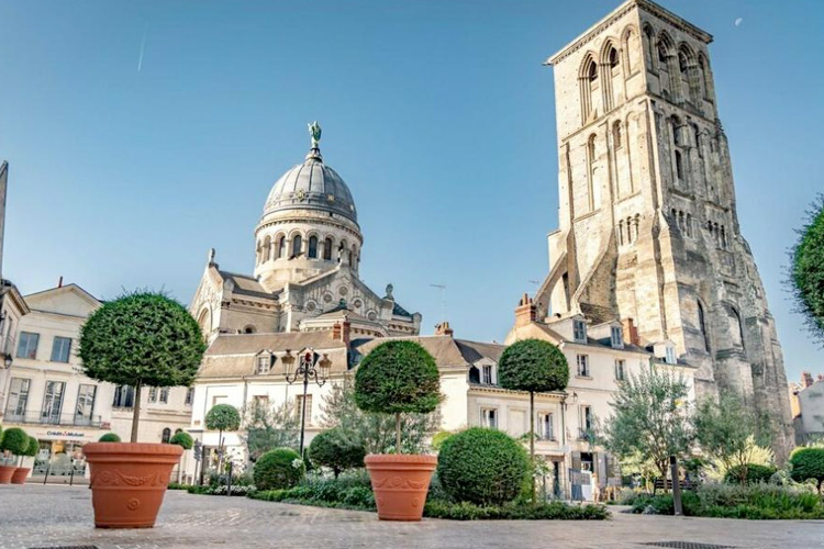 Image local commercial tours les halles a acheter GAUTARD-PROCOMM immobilier entreprise et commerce